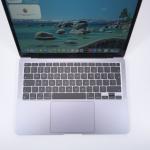 Laptop Apple Macbook Air M1 2020 (a2337), Apple M1, 13.3", Rezolutie 2560x1600, 8 GB DDR5, SSD de 256 GB, Apple M1