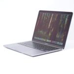 Laptop Apple Macbook Pro M2 (A2338), Apple M2, 13.3", Rezolutie 2560x1600, 8 GB DDR5, SSD de 512 GB, Apple M2