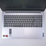 Laptop Lenovo IdeaPad 1 15AMN7, AMD Ryzen 3 7320U, 15.6", Rezolutie HD, 8 GB DDR5, SSD de 256 GB, AMD Radeon Graphics
